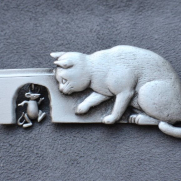 JJ Cat Pin, Vintage Jonette Cat and Mouse  Brooch - Picture 1 of 5